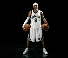 爱游戏官网-篮球赛场焦点！瑞士队对阵葡萄牙队，主力缺阵，替补球员挺身而出